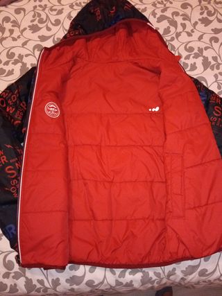 Abrigo reversible Wedze niño. Talla 12.