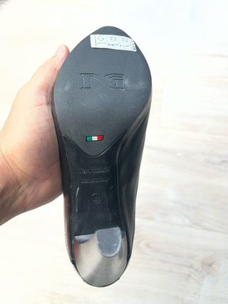 Stivaletti Nero Giardini tacco nero