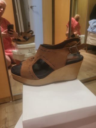 Zapatos Yokus Marrón Cuña