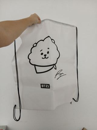 Peluche BT21 Kookie (BTS) + Saco de proteção do RJ