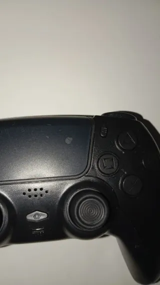 PS4 Negra como nueva + Mando Batletron de regalo