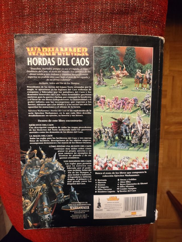 Libro WARHAMMER HORDAS DEL CAOS
