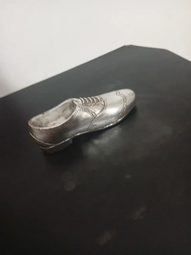 Alfiletero vintage zapato plata