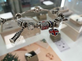 PULSERA PANDORA