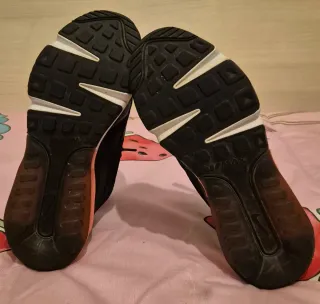 Nike Air Max 2090 Talla 35.5