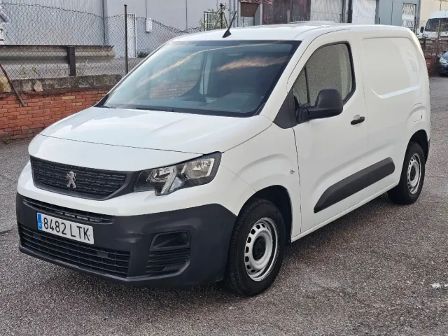 Peugeot Partner 2021