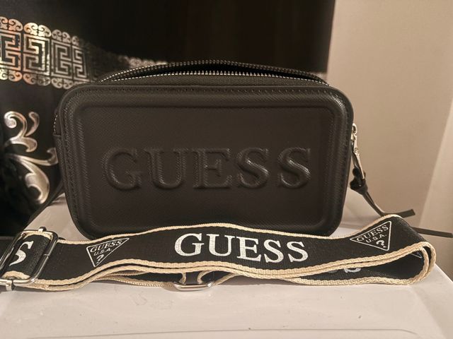 Bolso Guess Negro