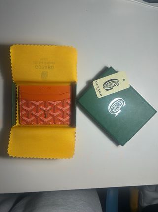 Tarjetero Goyard Naranja