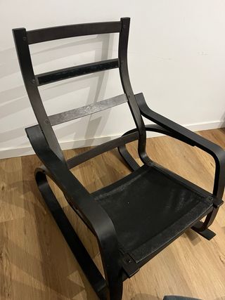 Sillón mecedor Ikea madera negra funda gris