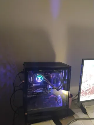 Torre PC Gaming RGB Ryzen 7 1800x