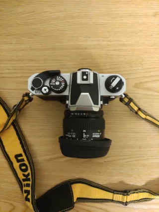 Cámara Nikon FM2 Plata y Negra