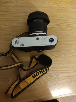 Cámara Nikon FM2 Plata y Negra