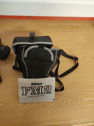 Cámara Nikon FM2 Plata y Negra