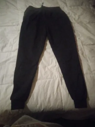 Pantalones Jordan Hombre Talla M un poco pequeño 
