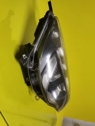 FARO DELANTERO DERECHO OPEL ASTRA J XENON