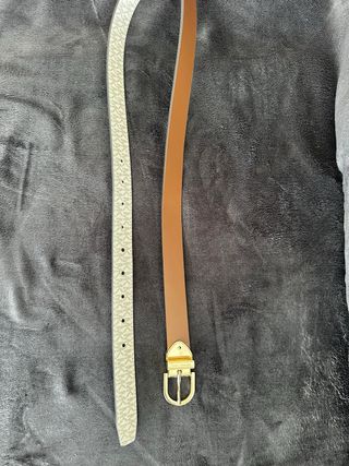 Cinturón Michael Kors reversible
