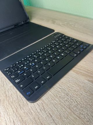 iPad 10ª Gen + Teclado + Apple Pencil 