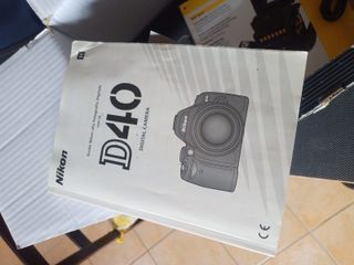 Kit Fotocamera NIKON D40