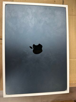 Apple MacBook Air (2024), 13,6" Retina,#3HR43W