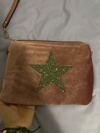 Bolso de mano terciopelo con estrella