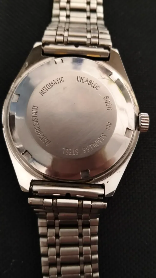 Reloj Duward Aquastar Automático