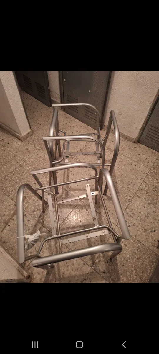 Sillas de cocina (4)