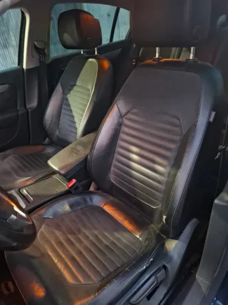 Volkswagen Passat 2011