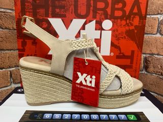 Sandalias cuña Xti Beige Talla 38