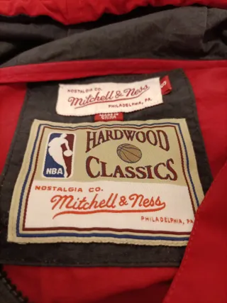 Chaqueta Cortavientos Mitchell & Ness Chicago Bull