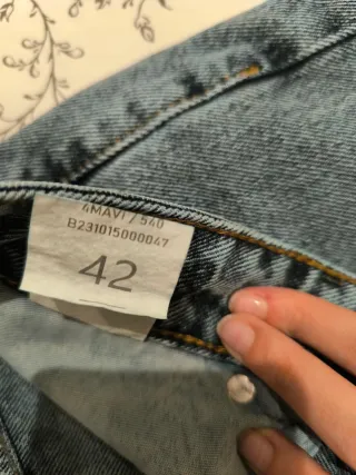 Lote 2 tejanos y camiseta negra