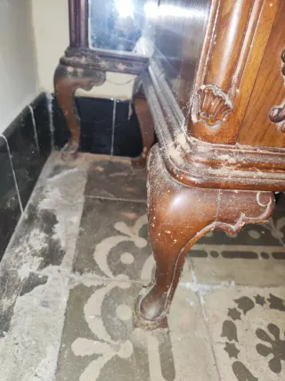 Tocador antiguo 4 cajones espejo