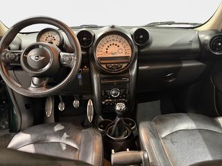 MINI MINI Paceman Cooper SD 105 kW (143 CV)