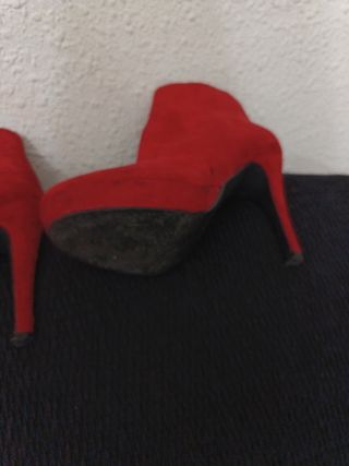 Botines rojos tacón 37