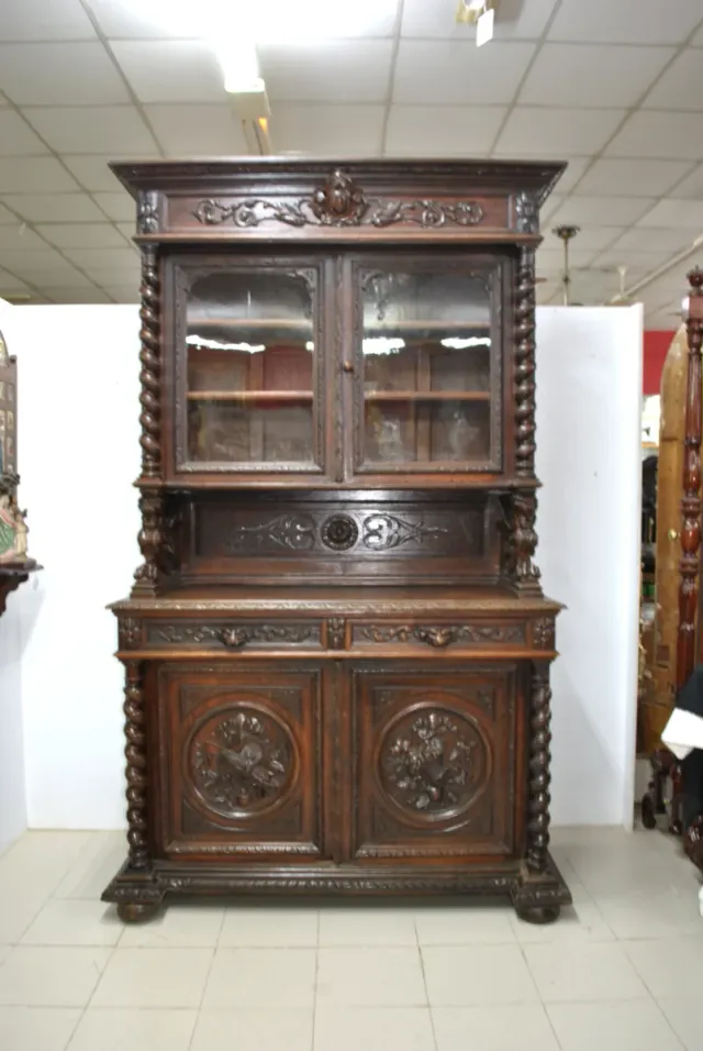 Antiguo aparador trinchero con vitrina S.XIX