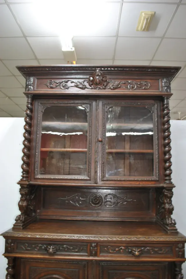 Antiguo aparador trinchero con vitrina S.XIX