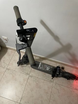 Patinete Eléctrico Xiaomi Essential