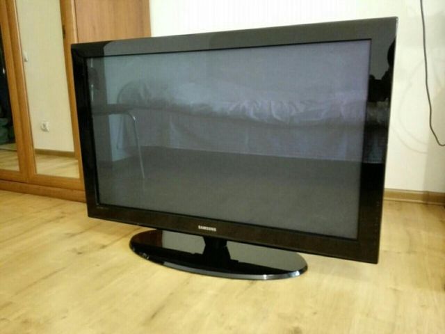 Televisión Samsung 45 Negro