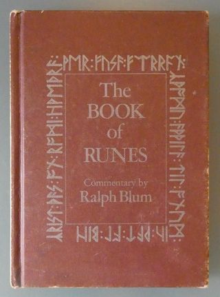 THE BOOK OF RUNES Ralph Blum 1986