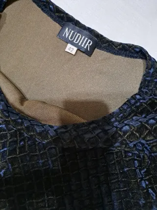 Top estampado serpiente manga larga