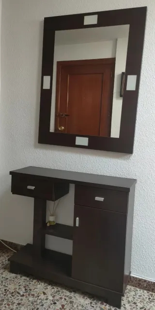 Recibidor madera con espejo