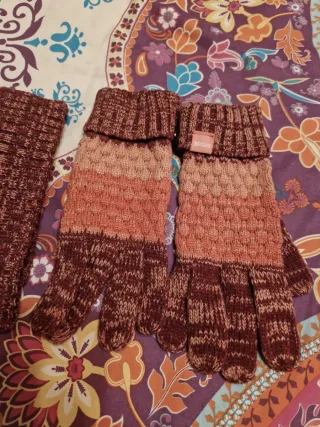 Conjunto Regatta Gorro y guantes