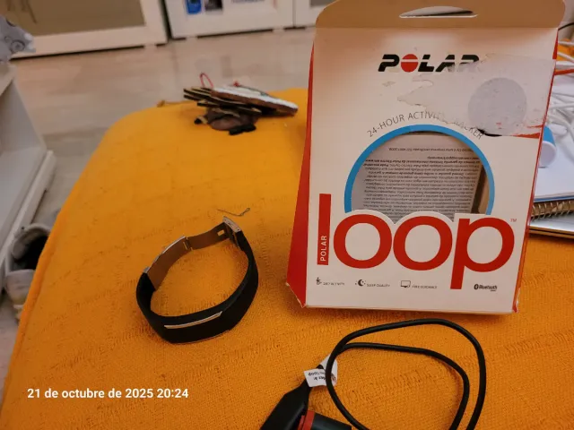 Pulsera Actividad Polar Loop Negra/Plata