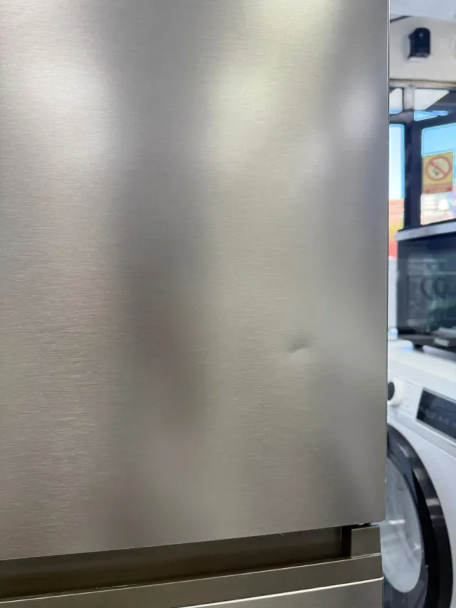 Nevera Haier 2m x 60cm No Frost con tara