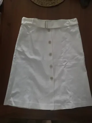 Falda Cortefiel blanca mujer