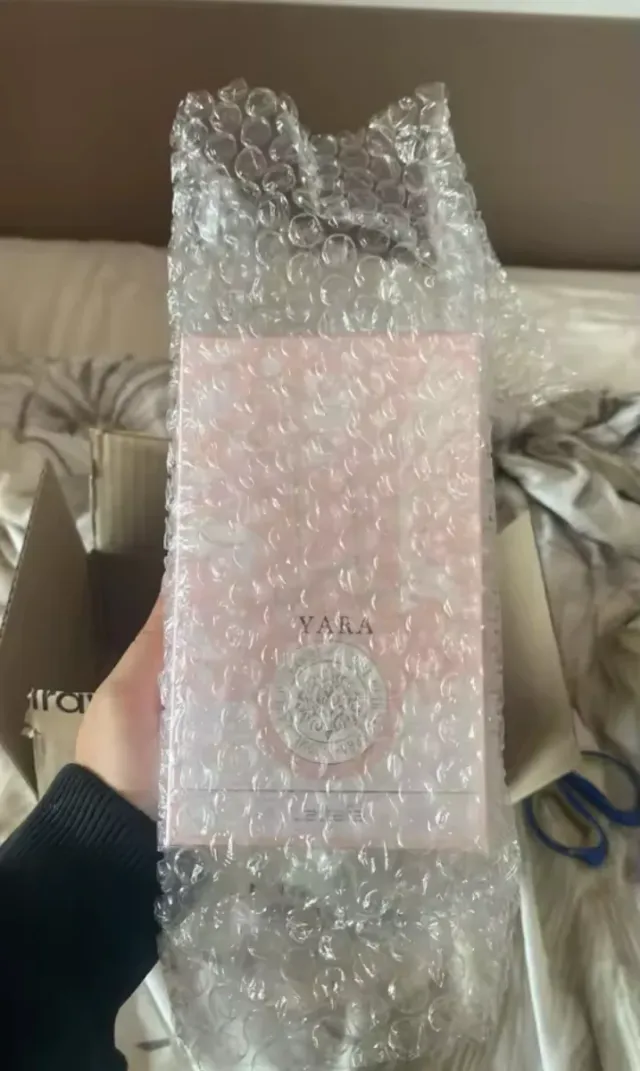 Lattafa Yara Eau de Parfum 100ml