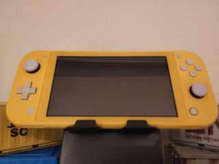 Nintendo Switch Lite Ed. Speciale