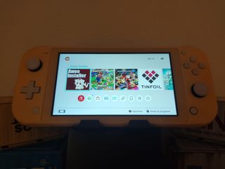Nintendo Switch Lite Ed. Speciale