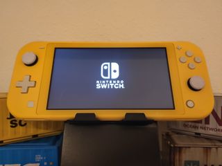 Nintendo Switch Lite Ed. Speciale