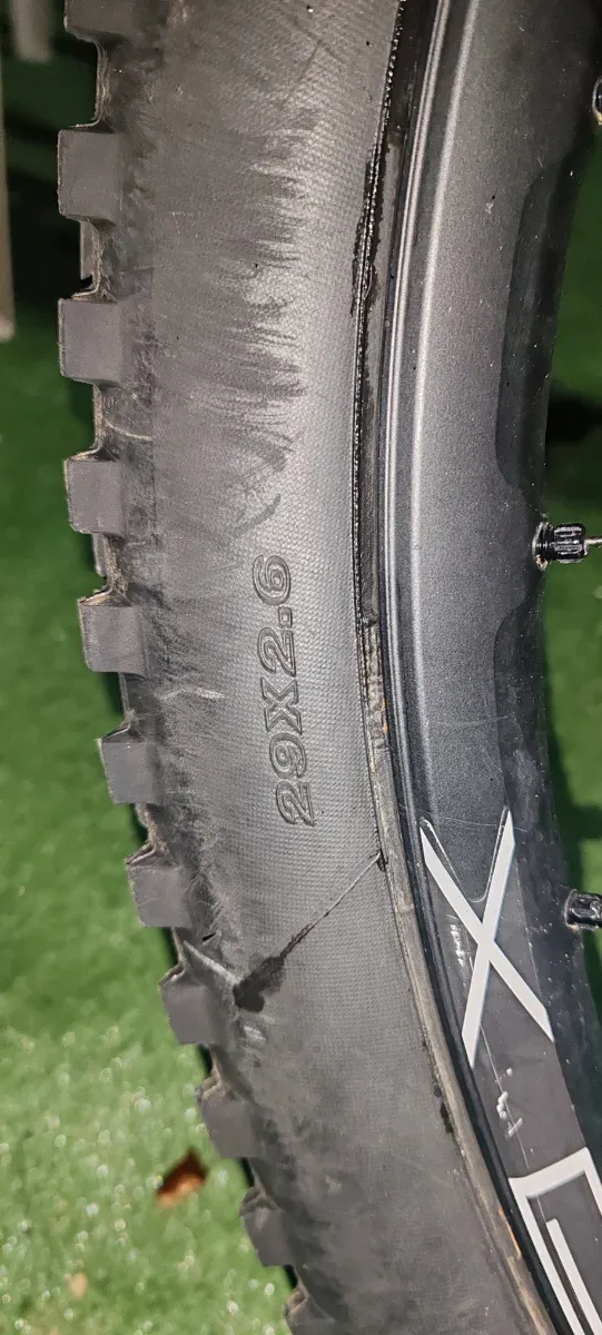 Bicicleta de montaña eléctrica