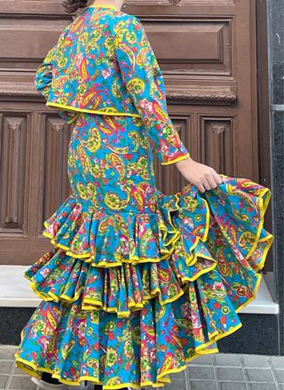 Traje de flamenca con torerita talla 3840 